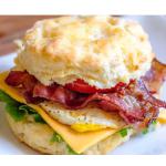 Biscuit w/bacon & egg