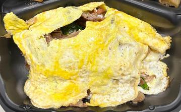 Steak, Sausage & Veggies Omelete