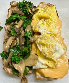 Chicken Philly Sub w/spinach, mushrooms & Egg